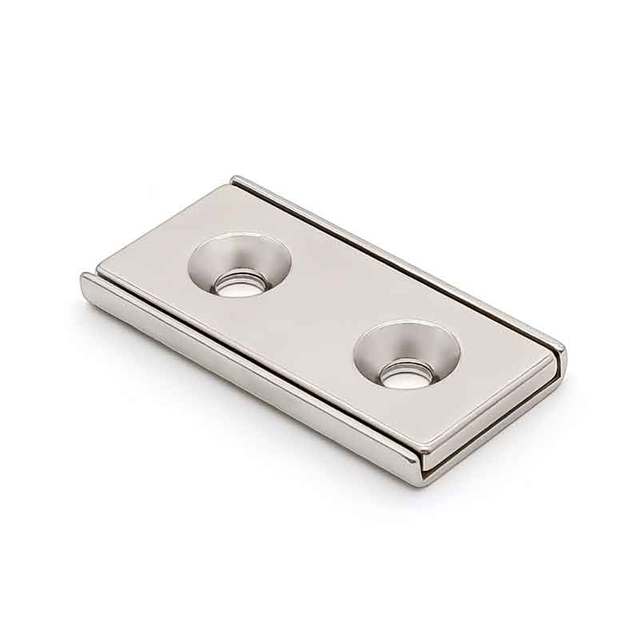 Precio de fábrica barato imán permanente de tierras raras 20kg30kg potente forma de bloque de fuerza doble agujero avellanado imán de canal de NdFeB